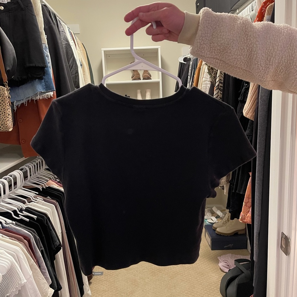 TNA Ribbed Cropped Tee - Picture 4 of 4